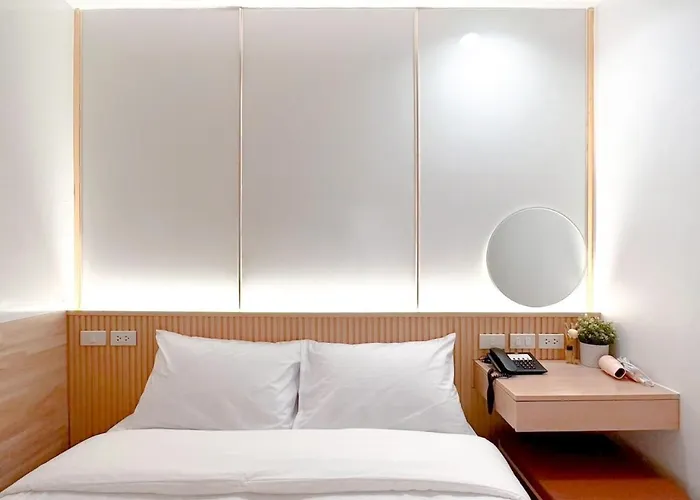 Thrive Hotel
