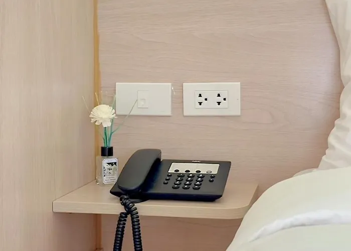 Hotel Thrive 3*